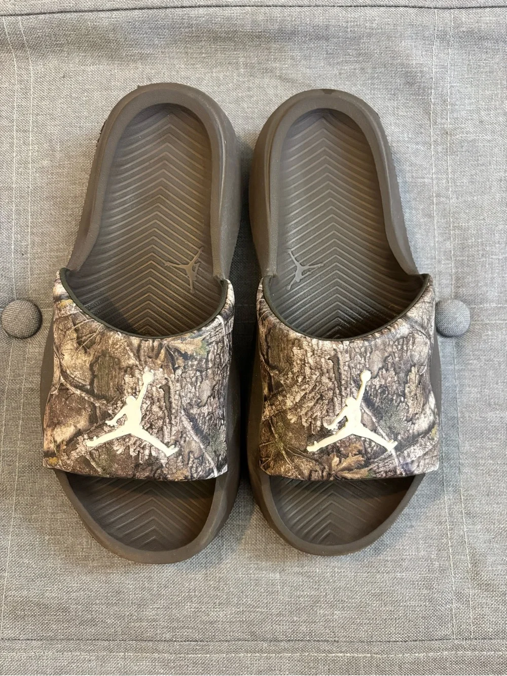 Men’s Jordan Franchise Slides (size 7)